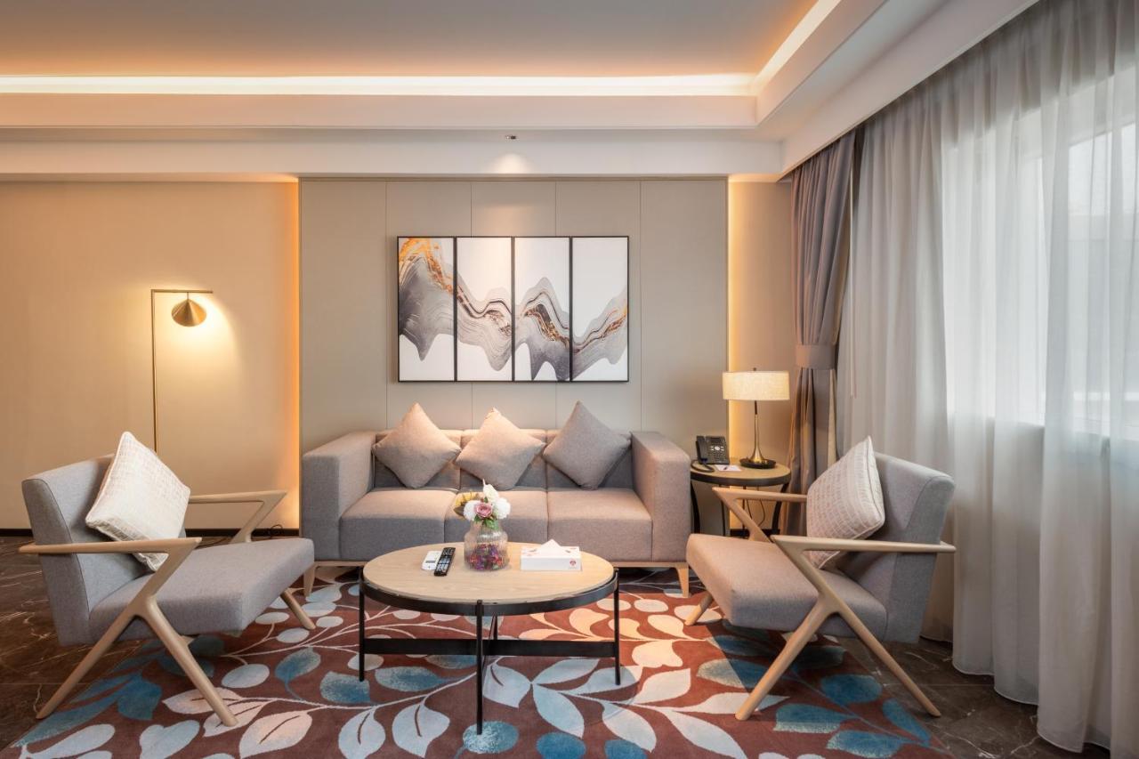 Aber Bani Amr Hotel Al Namas Exterior photo